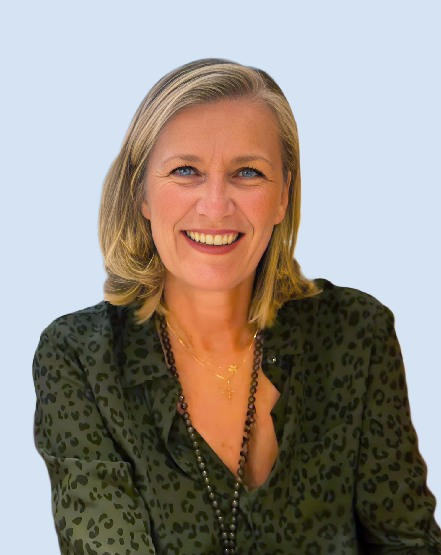 Contact Laetitia Ogier